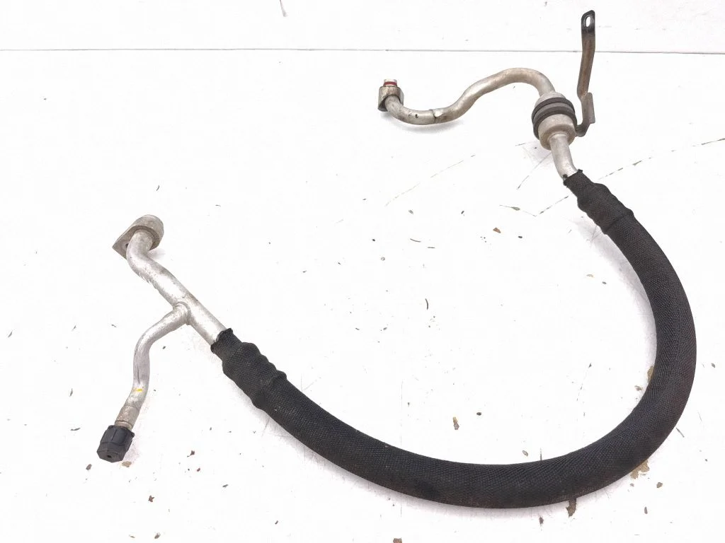 Air conditioning (A/C) pipe/hose E1GH19N602BB