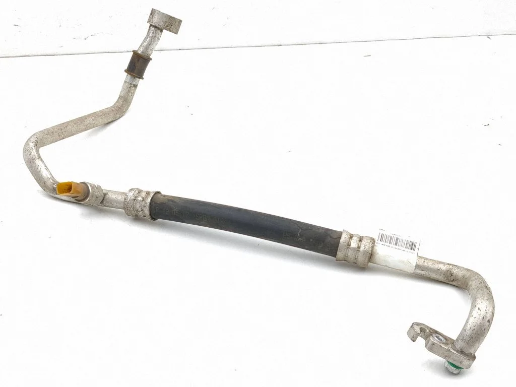 Air conditioning (A/C) pipe/hose 106258300C