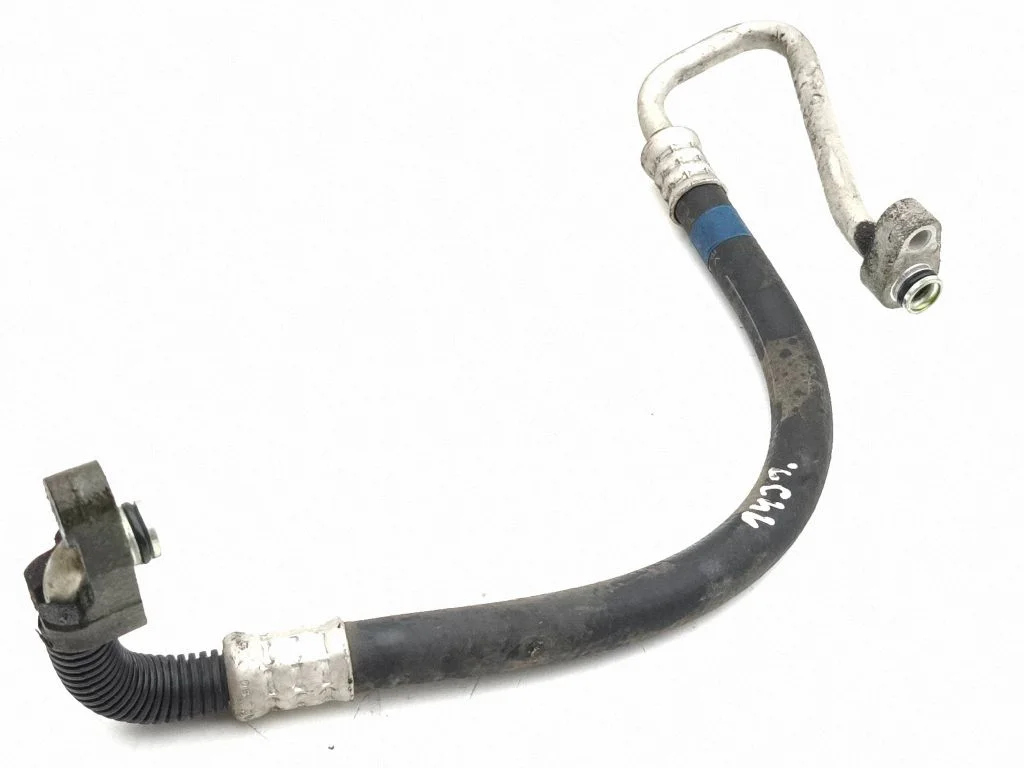 Air conditioning (A/C) pipe/hose