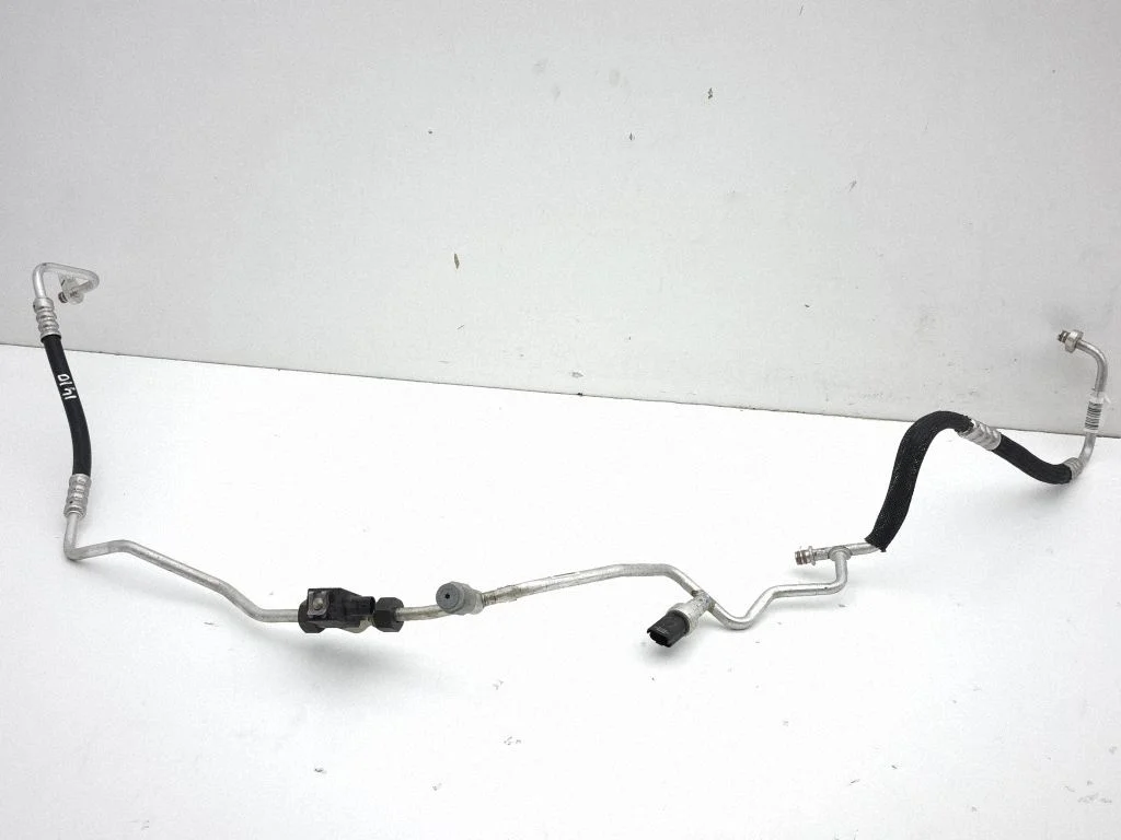 Air conditioning (A/C) pipe/hose 9859704980