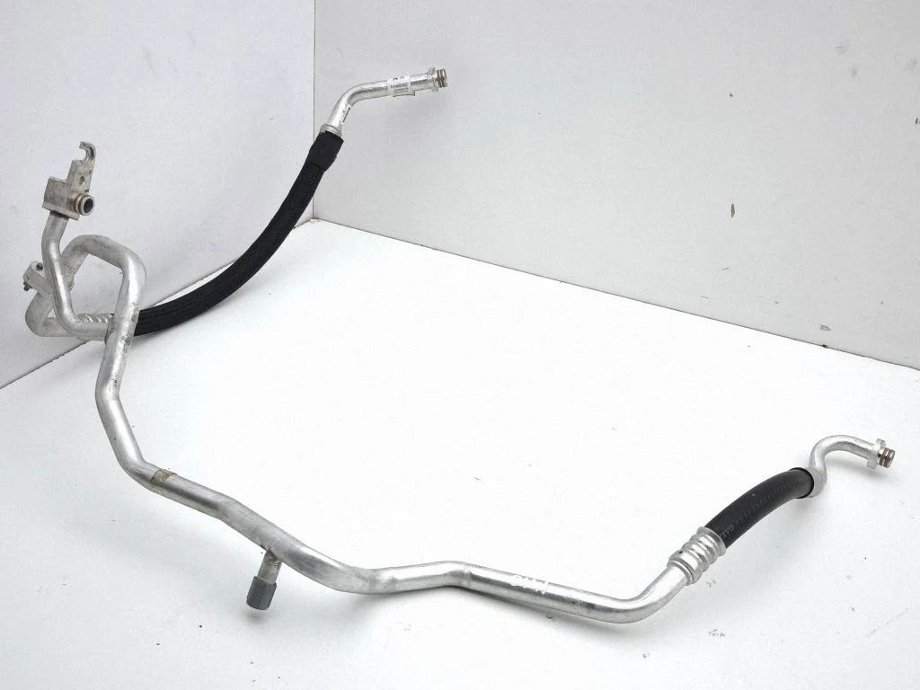 Air conditioning (A/C) pipe/hose 9841142380