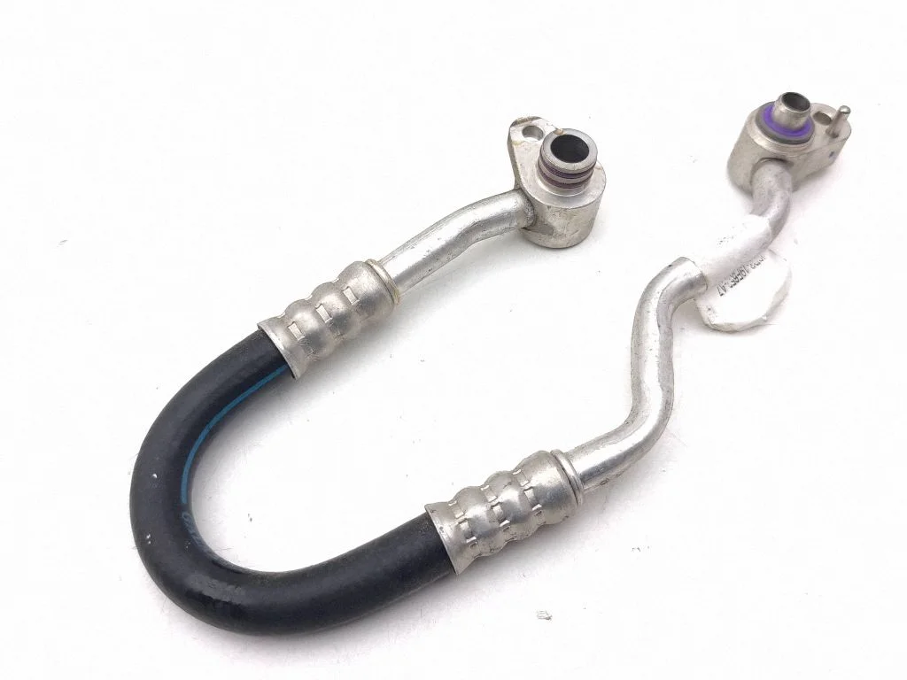 Kliimaseadme toru / voolik J9D319F652A7