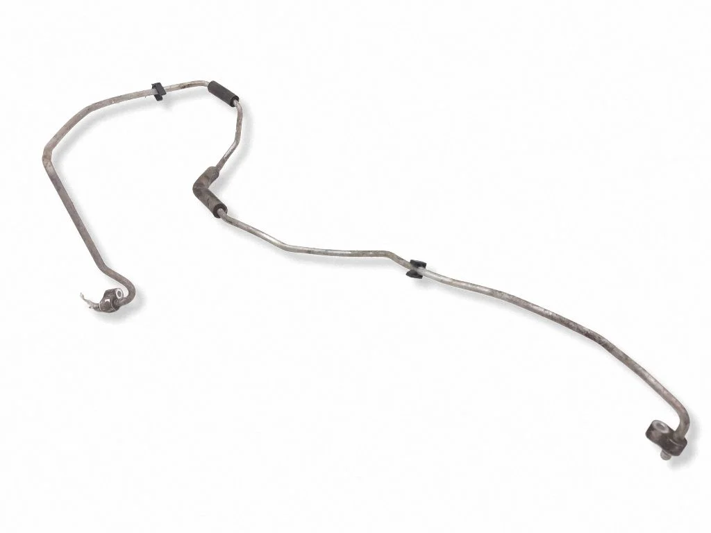 Air conditioning (A/C) pipe/hose