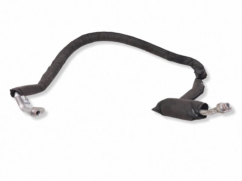 Air conditioning (A/C) pipe/hose 9826918180