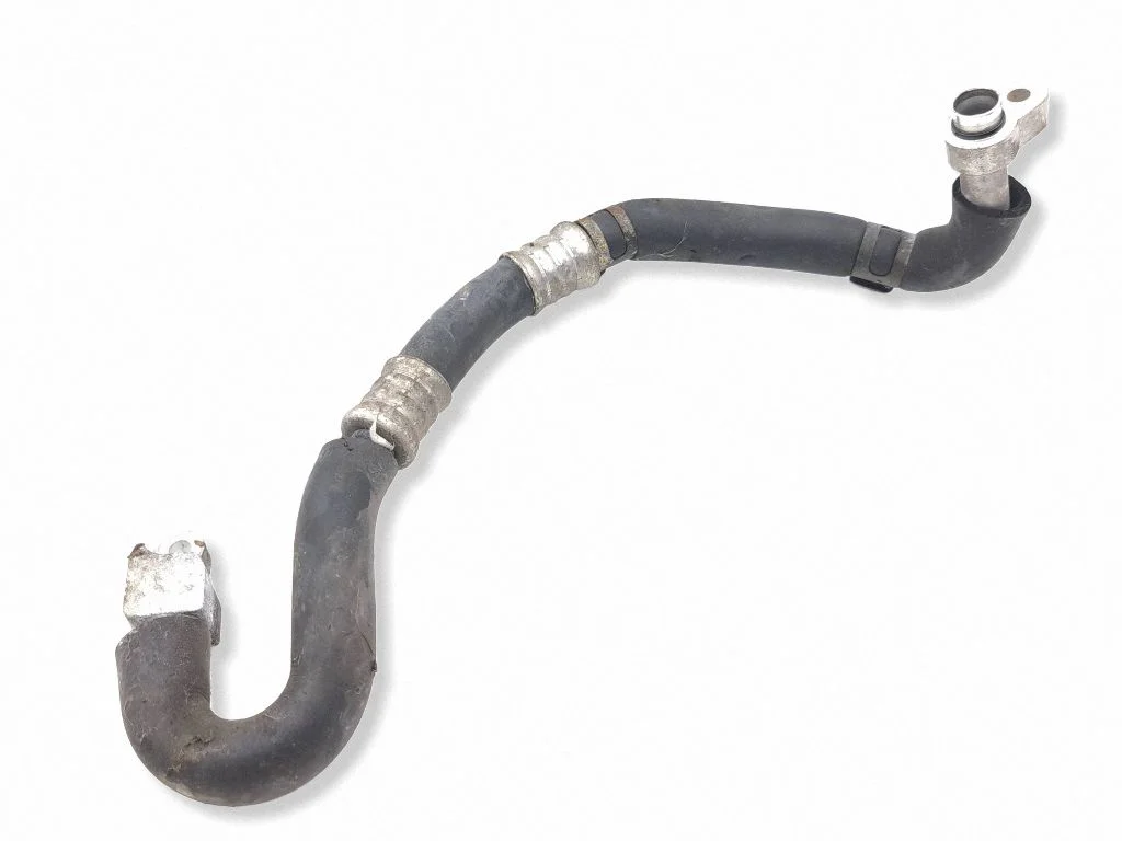 Air conditioning (A/C) pipe/hose