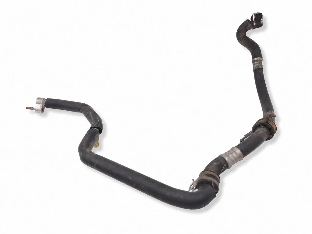 Air conditioning (A/C) pipe/hose