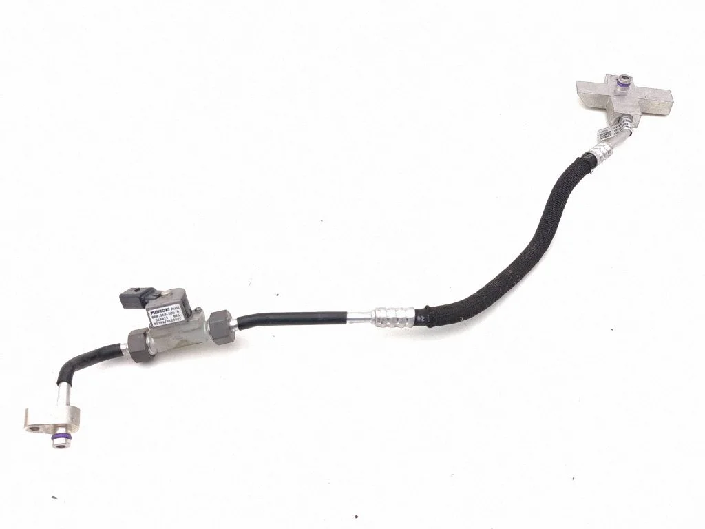 Air conditioning (A/C) pipe/hose 4k2816720ab