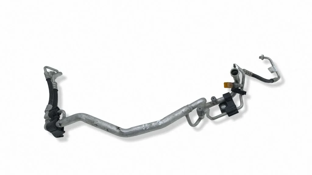 Air conditioning (A/C) pipe/hose
