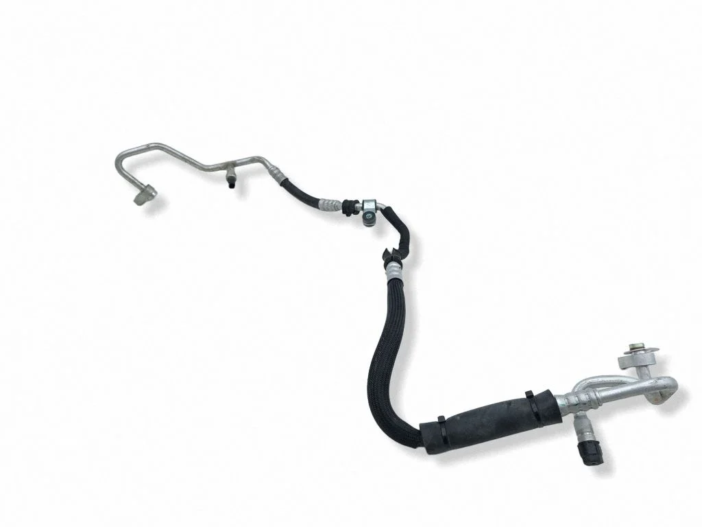 Air conditioning (A/C) pipe/hose