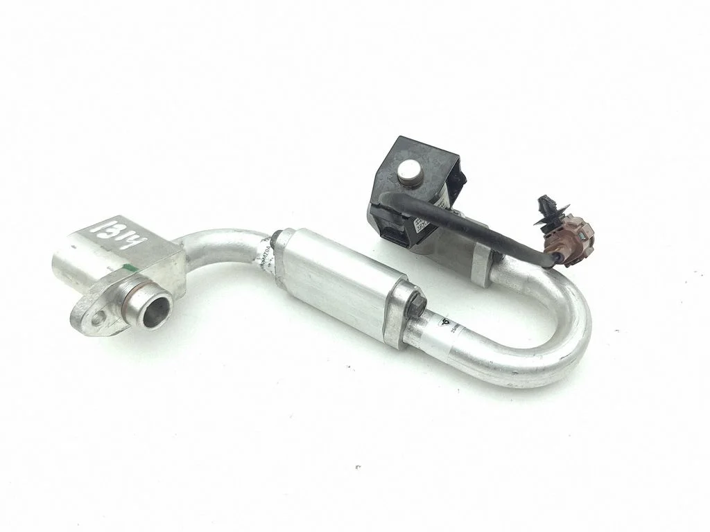 Kliimaseadme toru / voolik 924925MZ1A