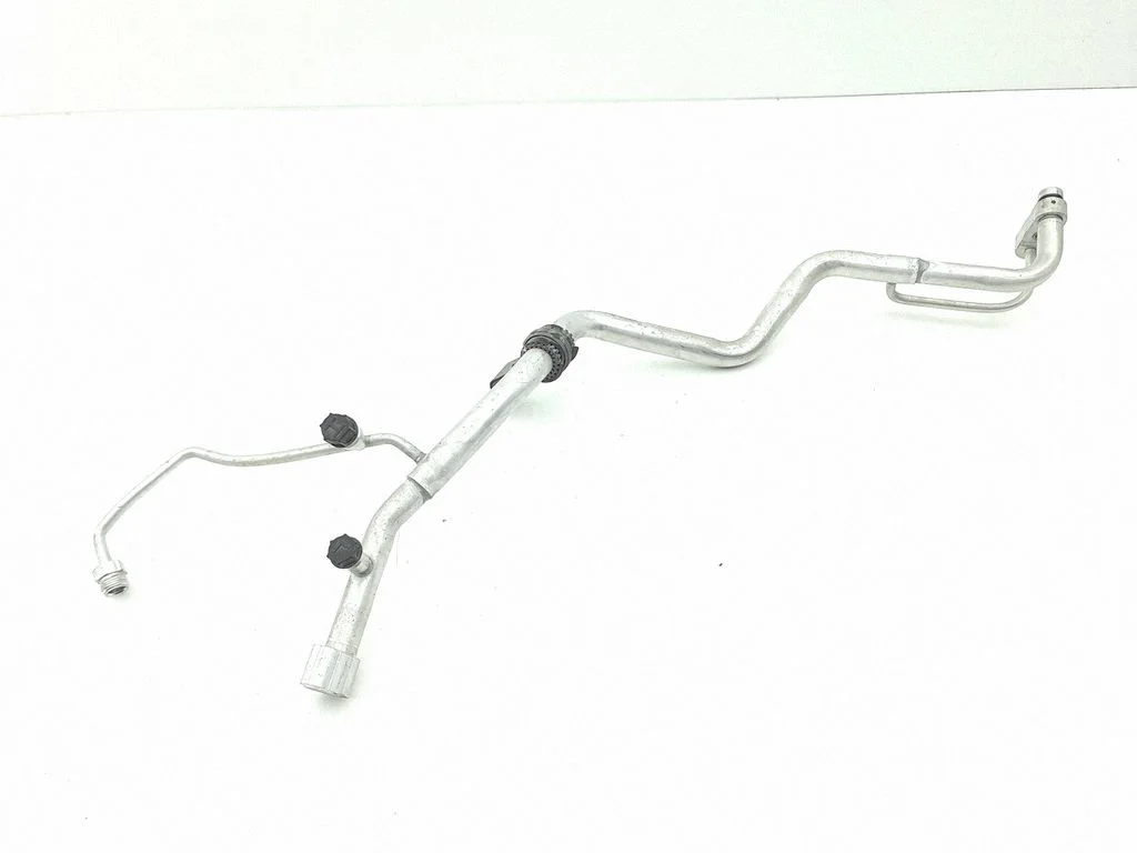 Air conditioning (A/C) pipe/hose