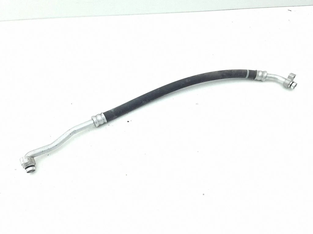 Air conditioning (A/C) pipe/hose