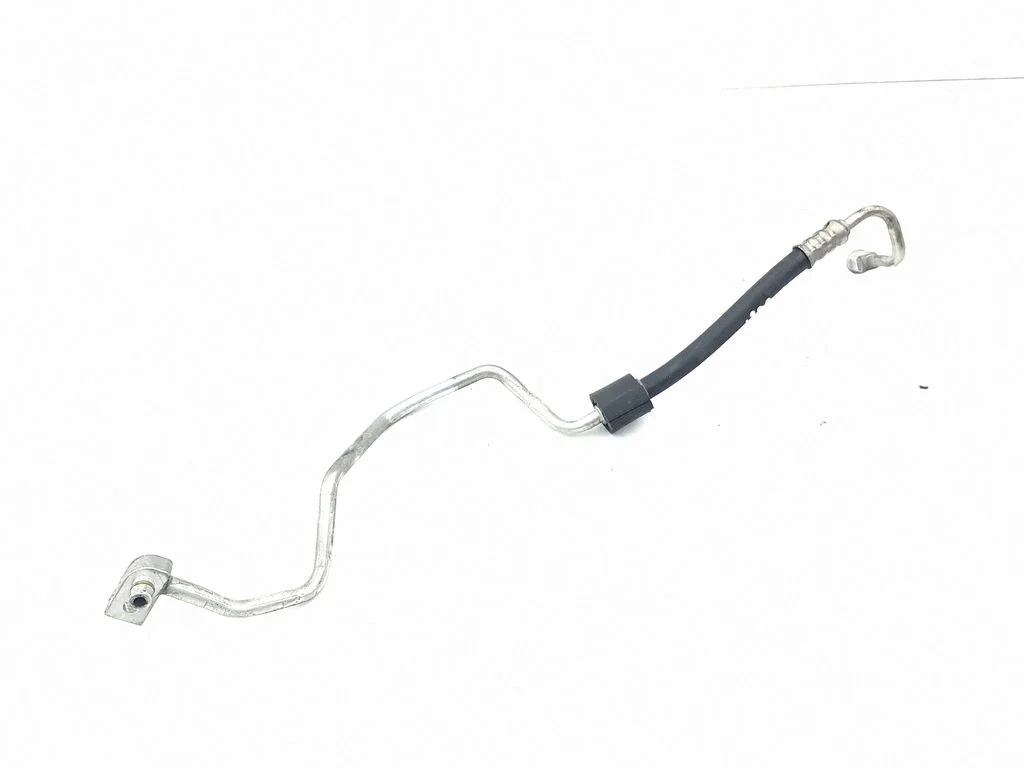 Air conditioning (A/C) pipe/hose