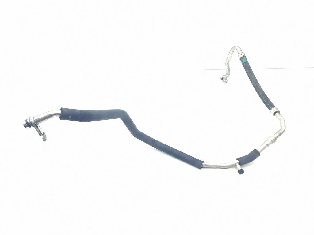 Air conditioning (A/C) pipe/hose