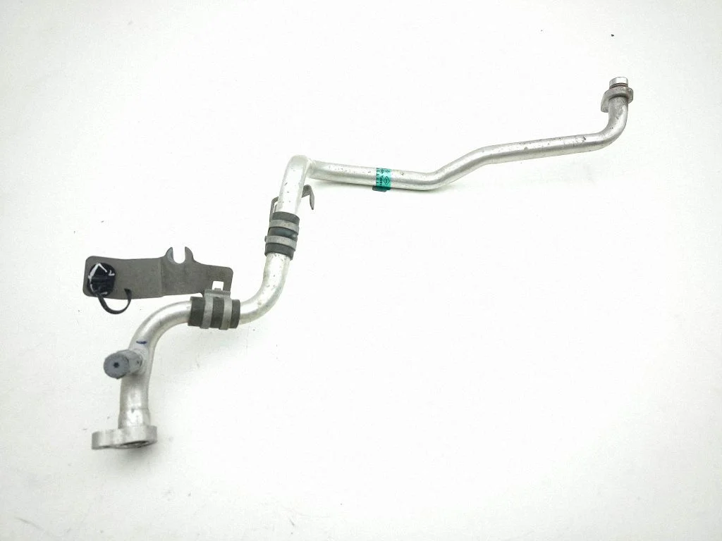 Air conditioning (A/C) pipe/hose 924805484R