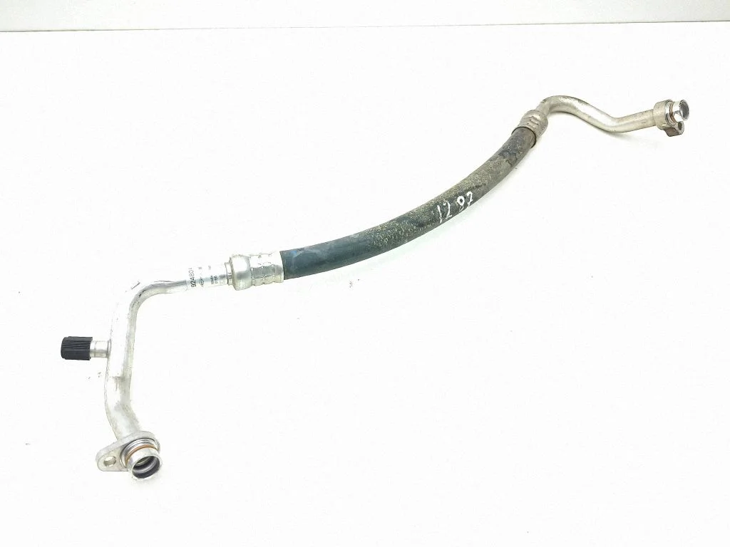 Air conditioning (A/C) pipe/hose 924804kj0c