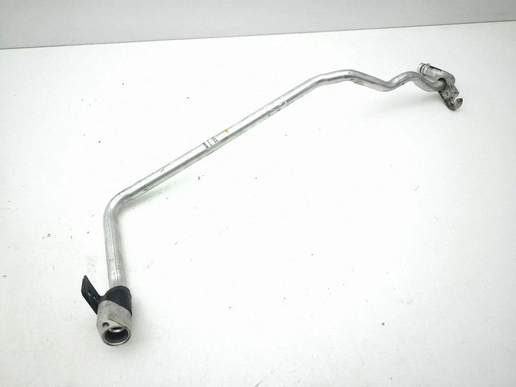 Air conditioning (A/C) pipe/hose 924504KJ0C
