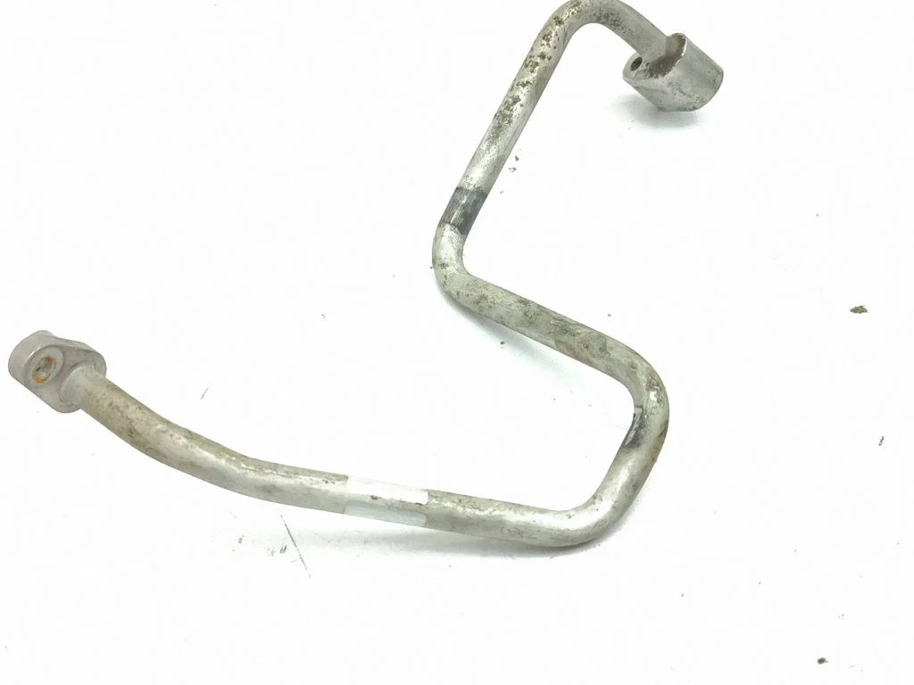 Air conditioning (A/C) pipe/hose 924474CE3A