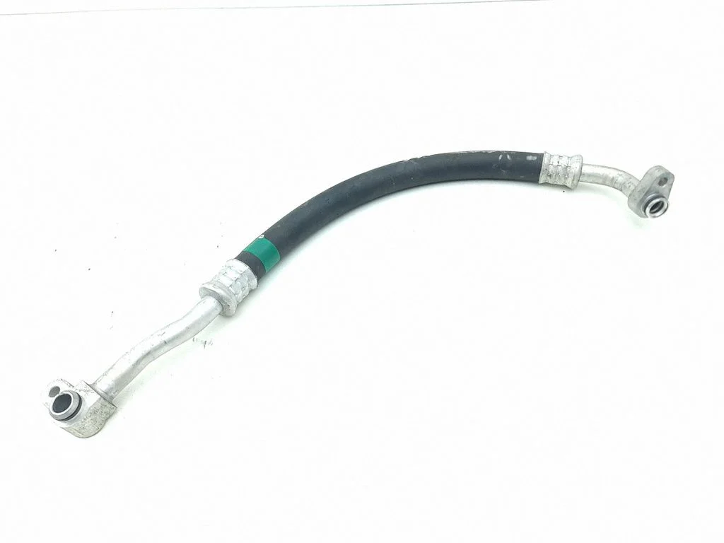 Air conditioning (A/C) pipe/hose