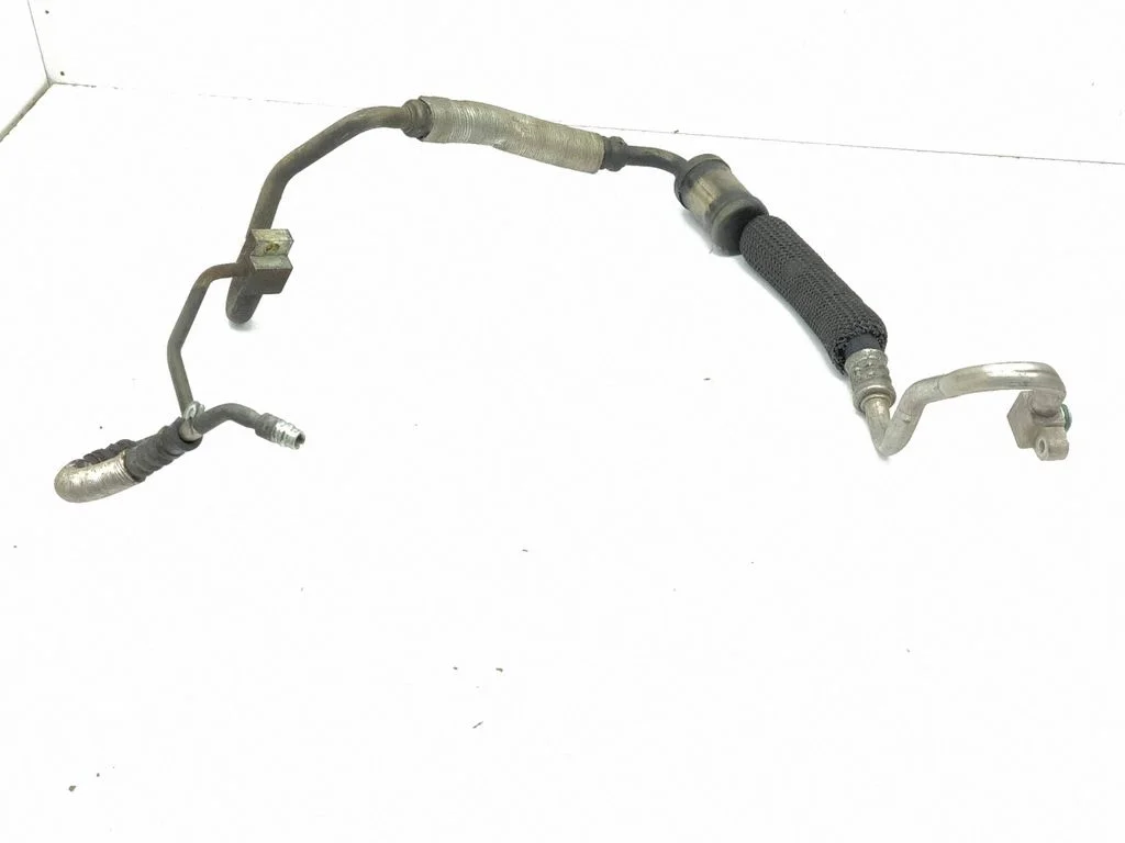 Air conditioning (A/C) pipe/hose
