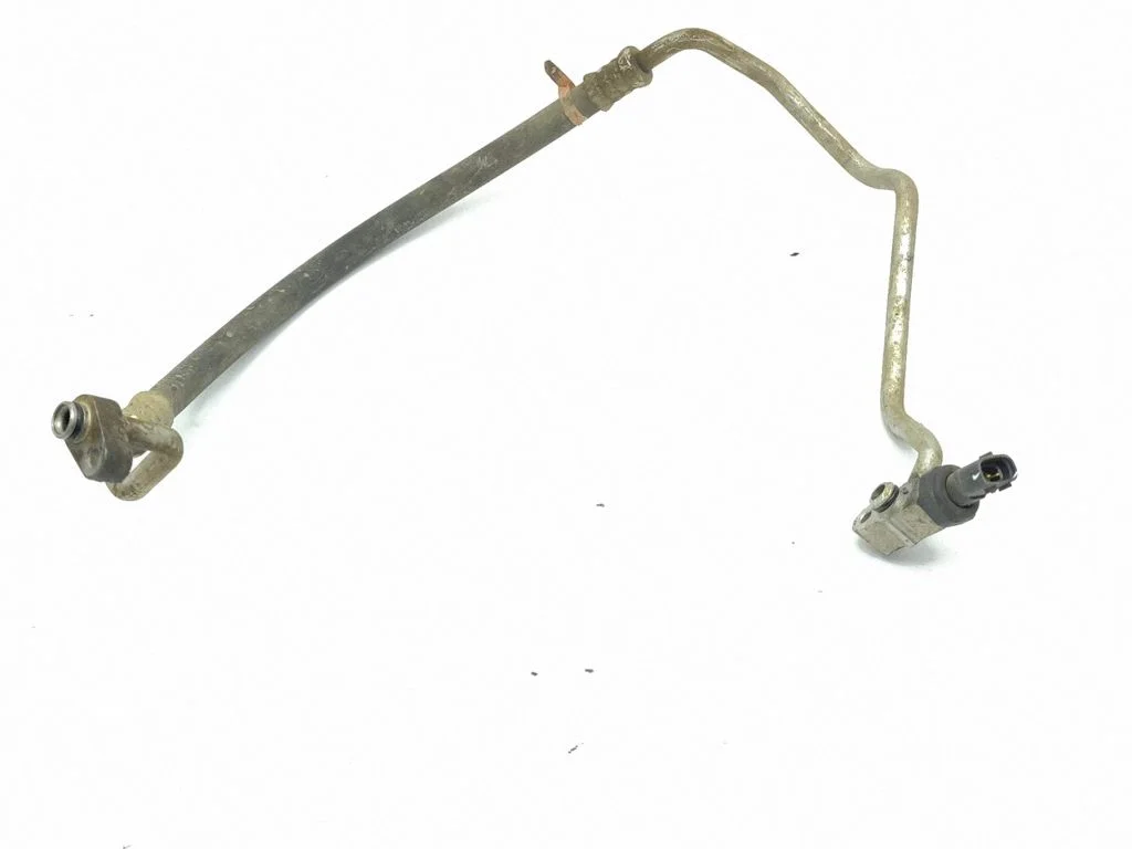 Air conditioning (A/C) pipe/hose