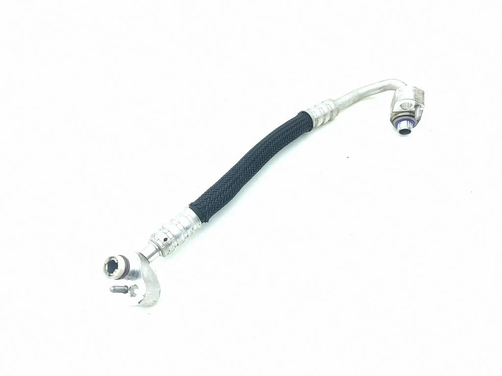 Air conditioning (A/C) pipe/hose