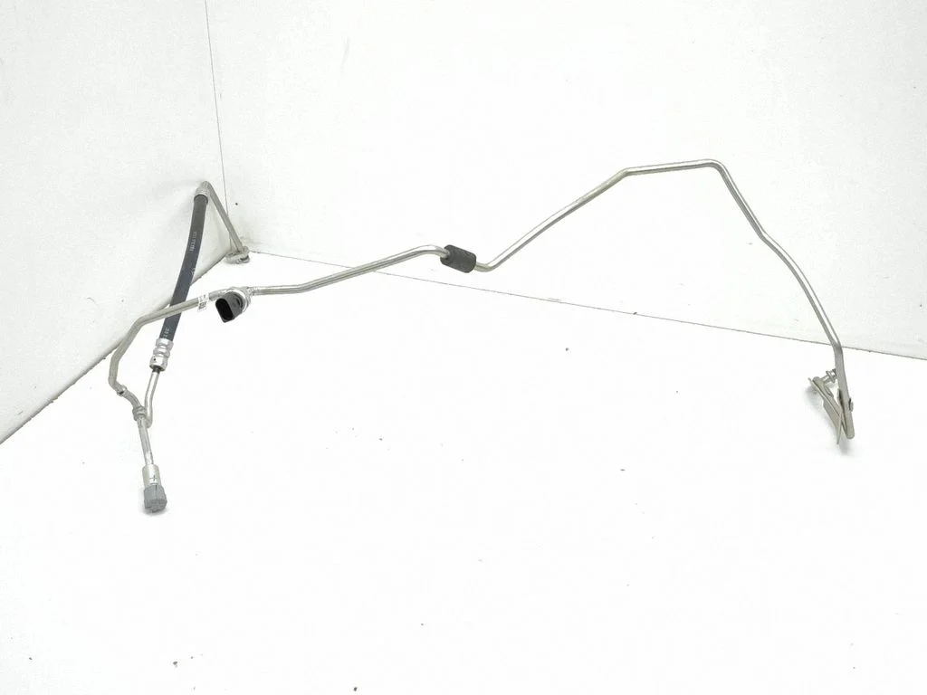 Air conditioning (A/C) pipe/hose 2Q2816741J