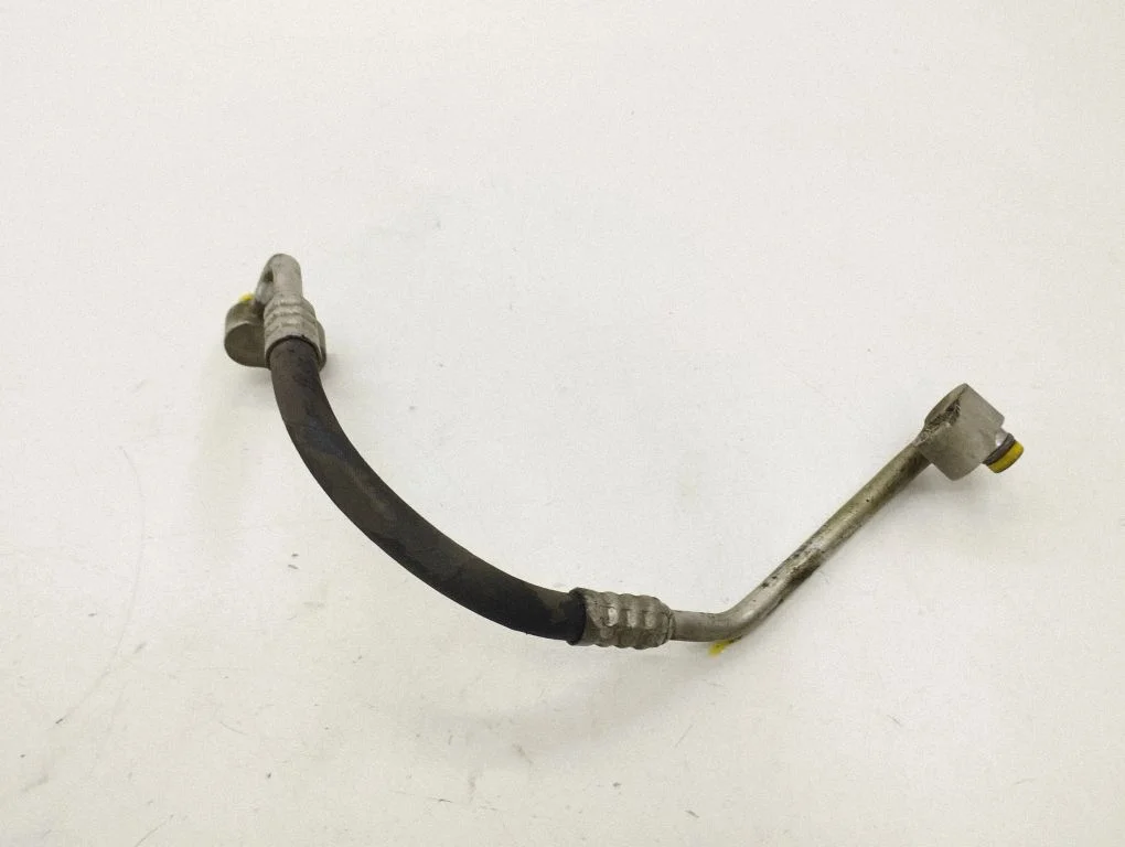 Air conditioning (A/C) pipe/hose