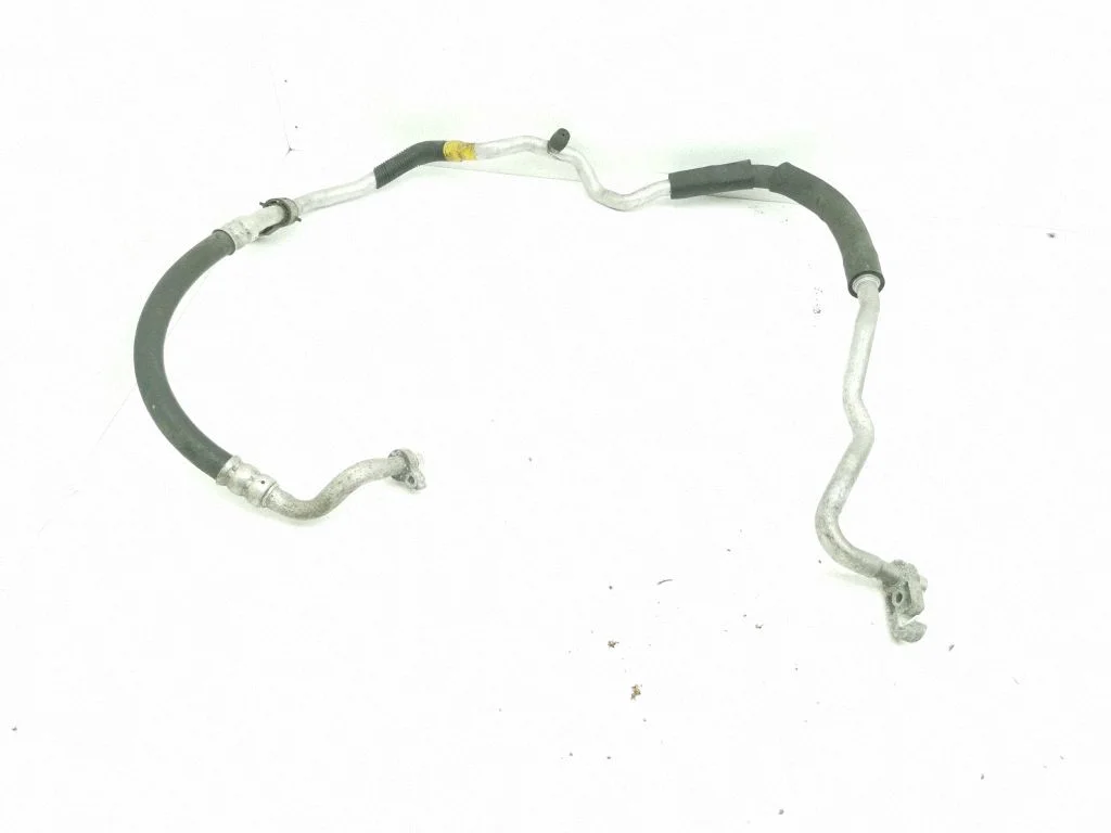 Air conditioning (A/C) pipe/hose
