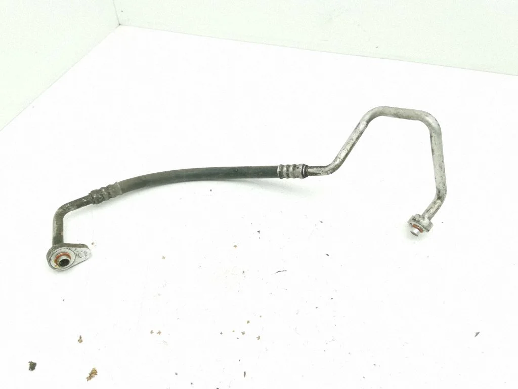 Air conditioning (A/C) pipe/hose
