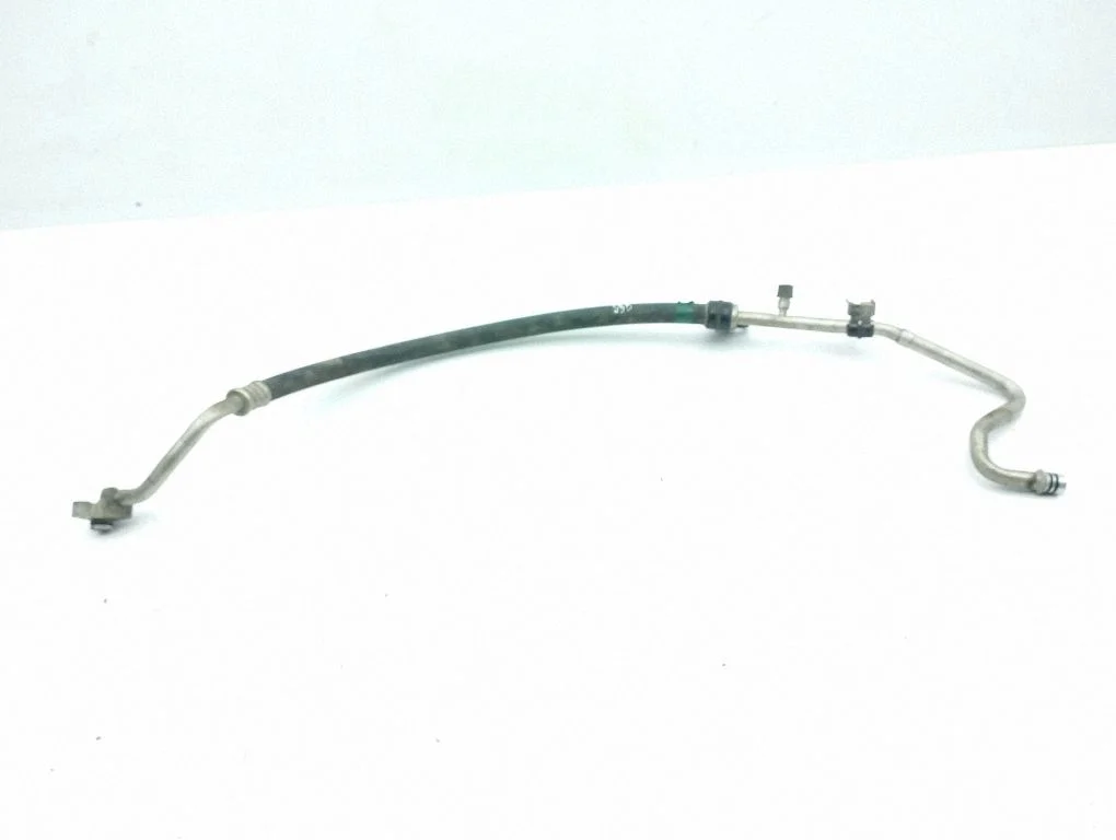 Air conditioning (A/C) pipe/hose