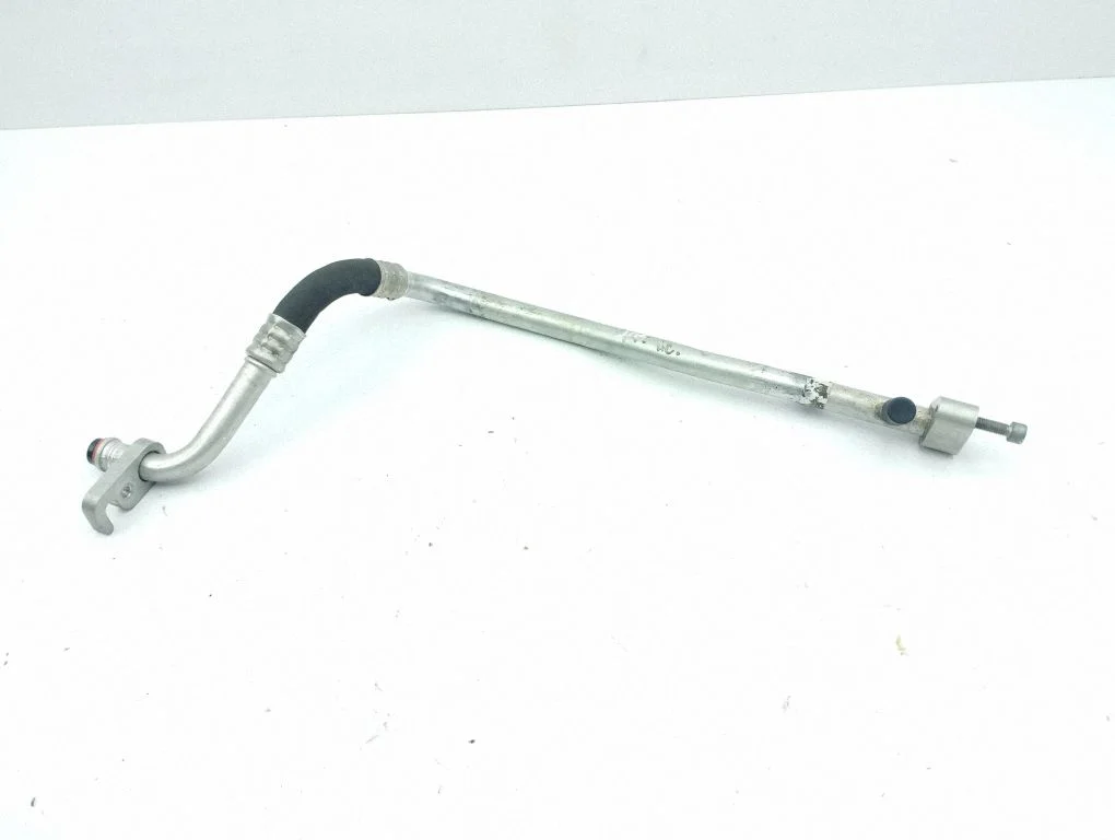 Air conditioning (A/C) pipe/hose
