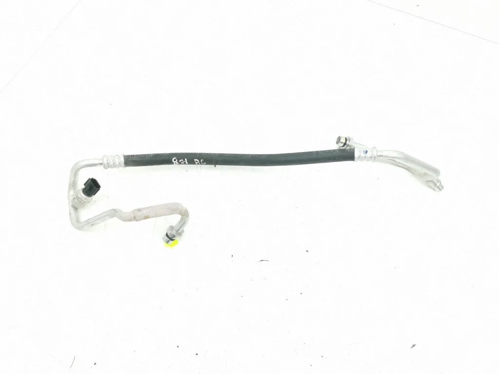 Air conditioning (A/C) pipe/hose