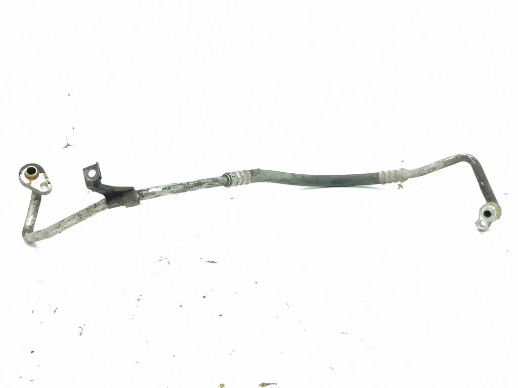 Air conditioning (A/C) pipe/hose