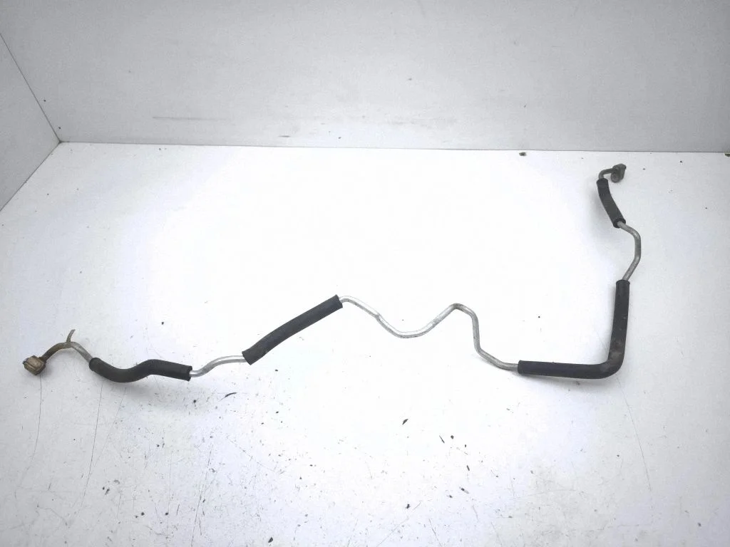 Air conditioning (A/C) pipe/hose