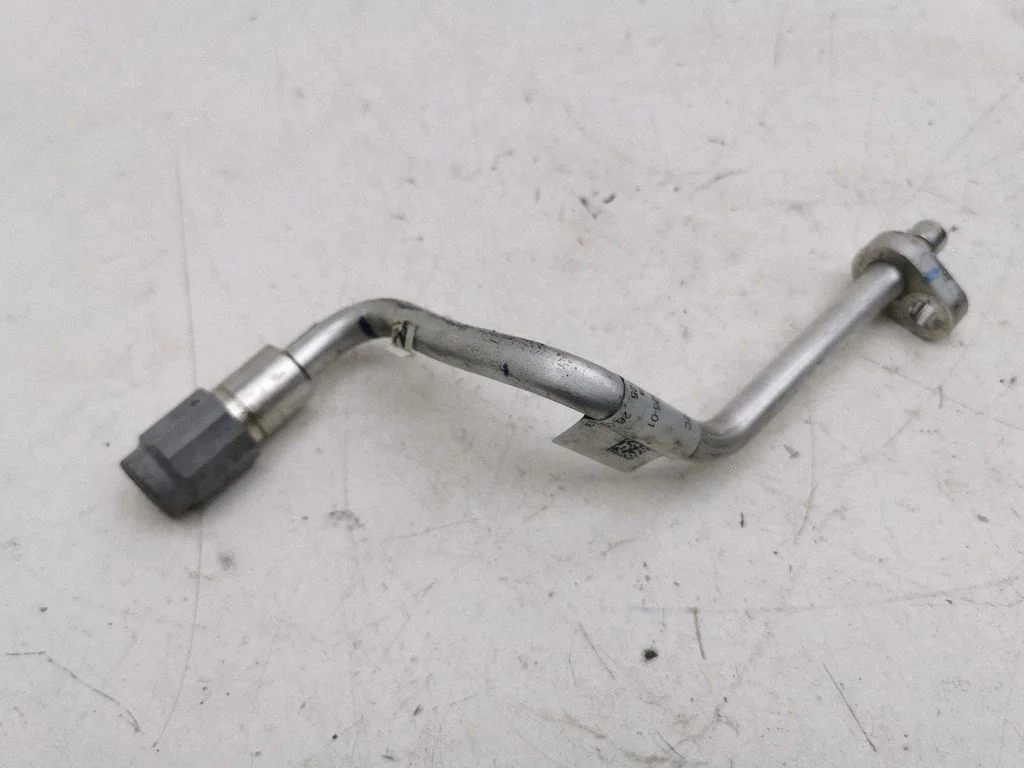Air conditioning (A/C) pipe/hose 924416PD2C