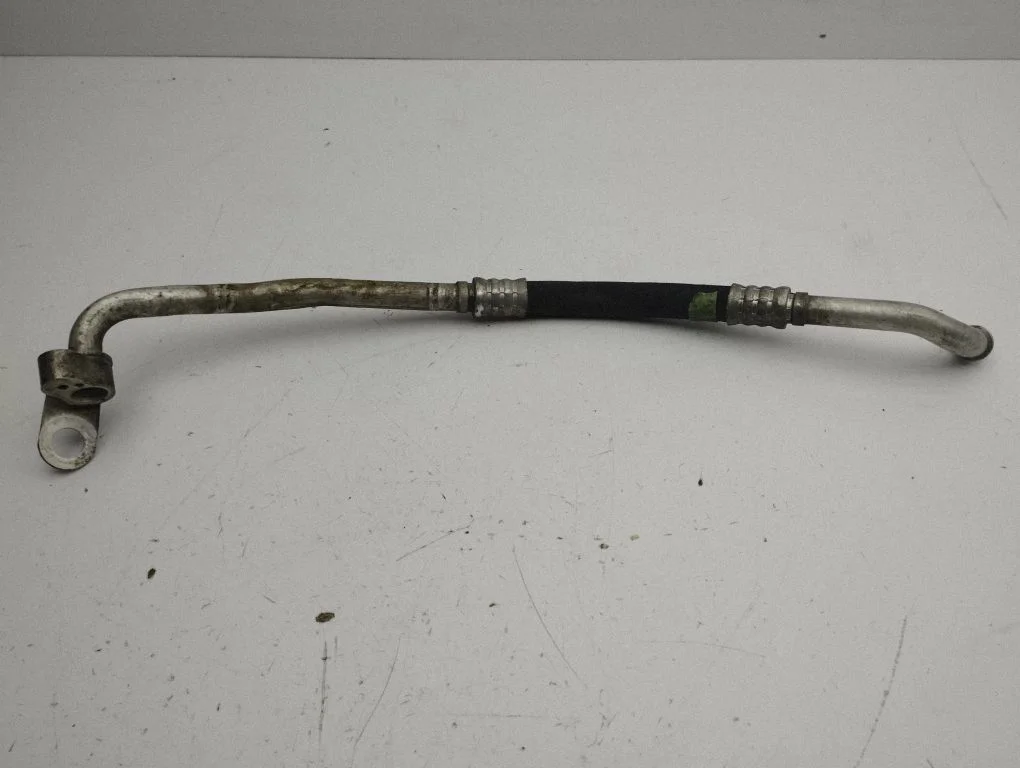 Air conditioning (A/C) pipe/hose