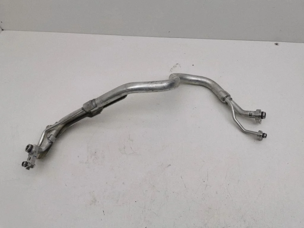 Air conditioning (A/C) pipe/hose 5WC816738A