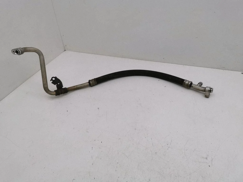 Air conditioning (A/C) pipe/hose
