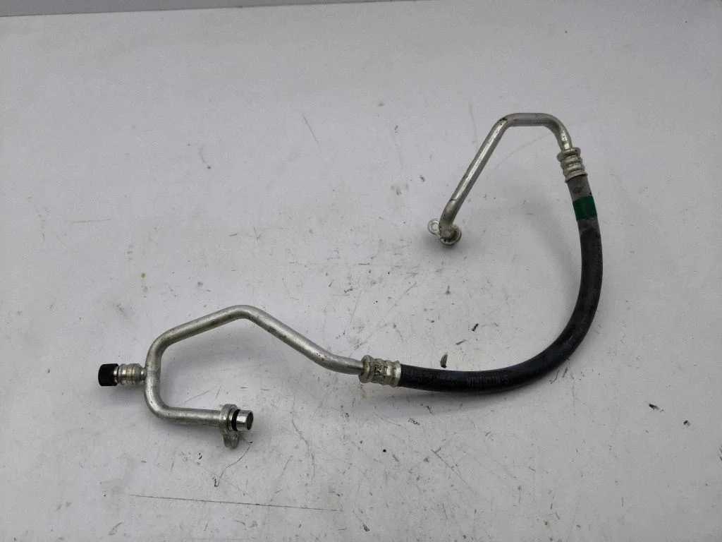 Air conditioning (A/C) pipe/hose