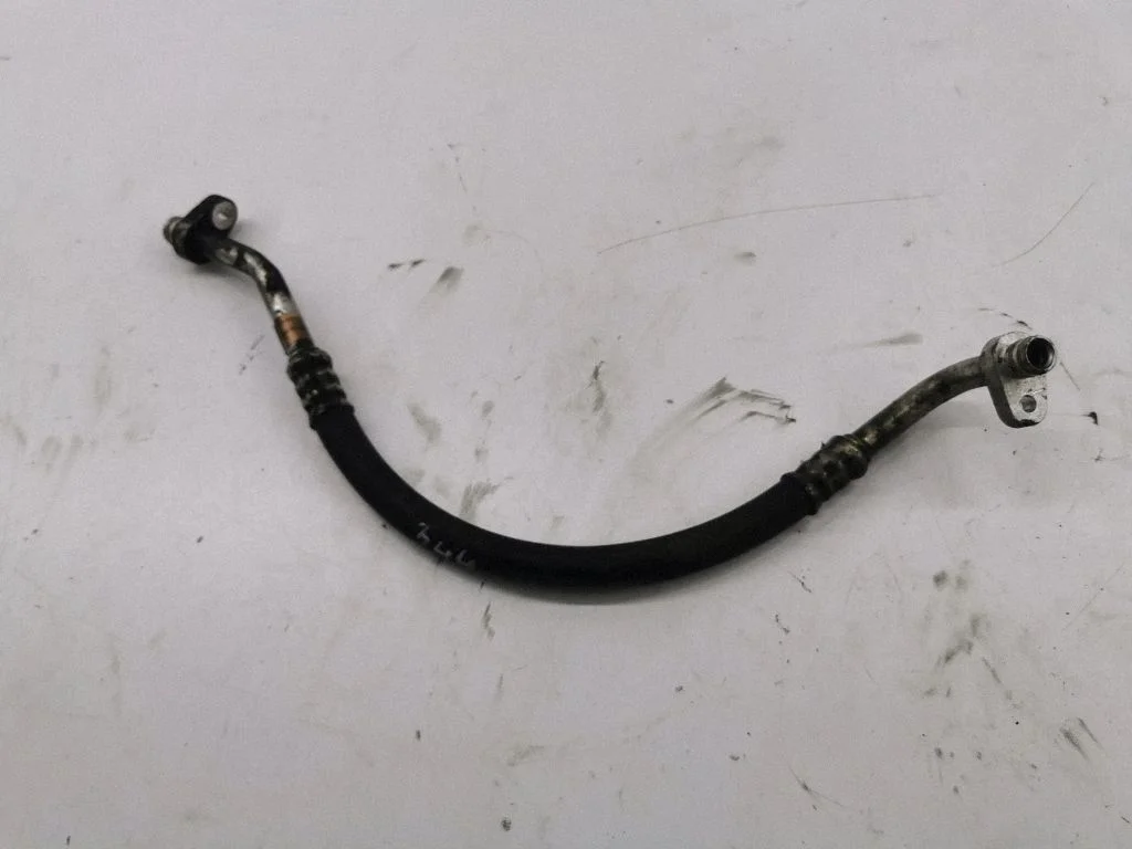 Air conditioning (A/C) pipe/hose 684311080