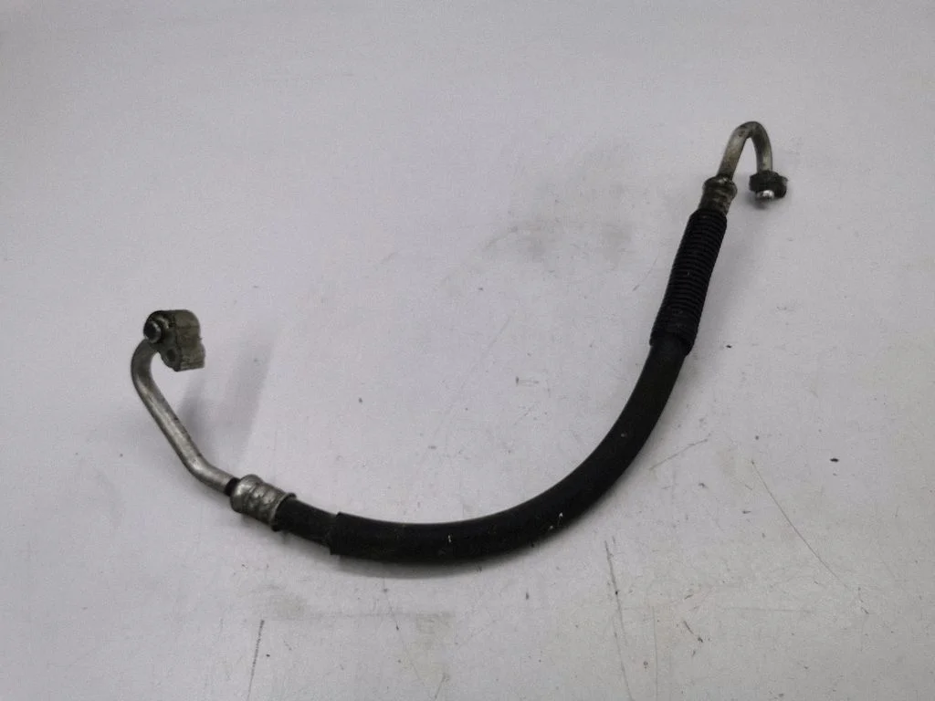 Air conditioning (A/C) pipe/hose