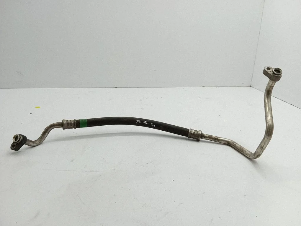Air conditioning (A/C) pipe/hose