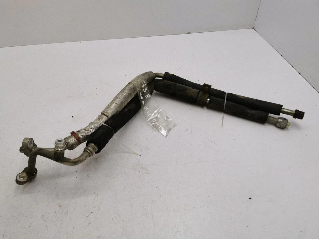 Air conditioning (A/C) pipe/hose