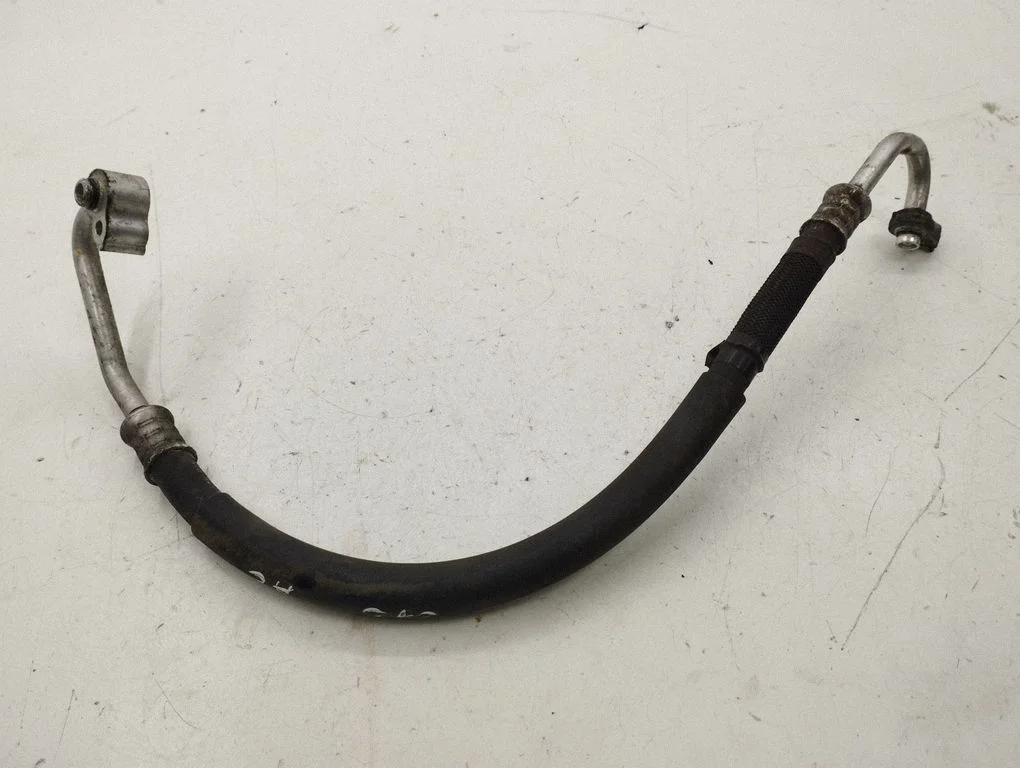 Air conditioning (A/C) pipe/hose