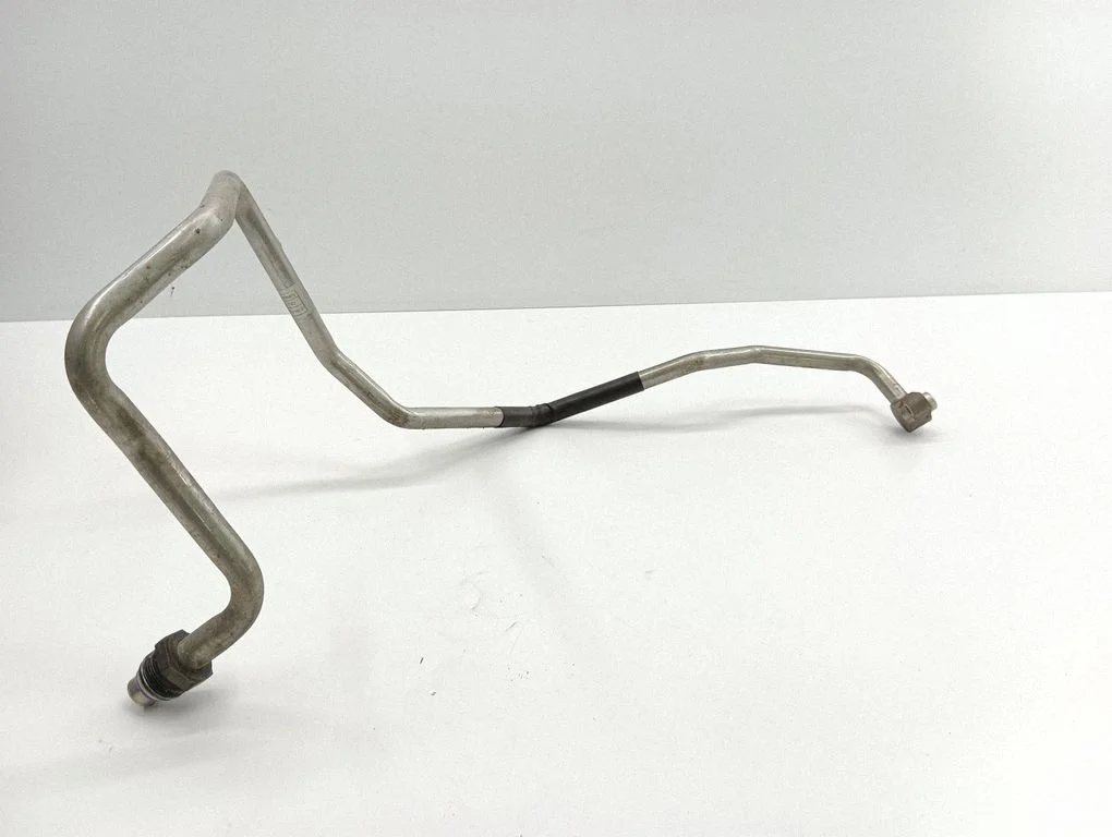 Air conditioning (A/C) pipe/hose 8Z1260740