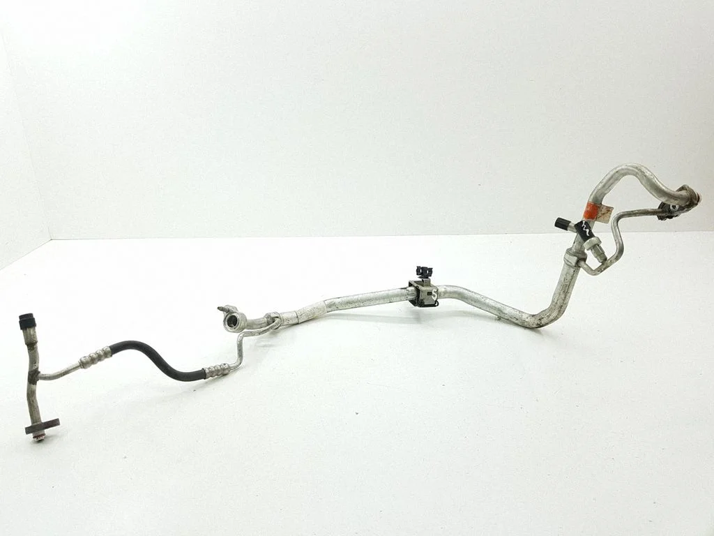 Air conditioning (A/C) pipe/hose