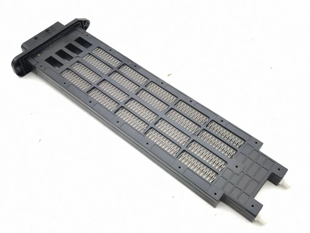 Elektriline salongi küttekeha radiaator XS013410