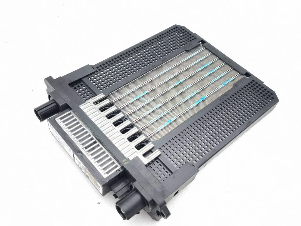 Elektriskais salona krāsniņas radiators J9C318D612AB