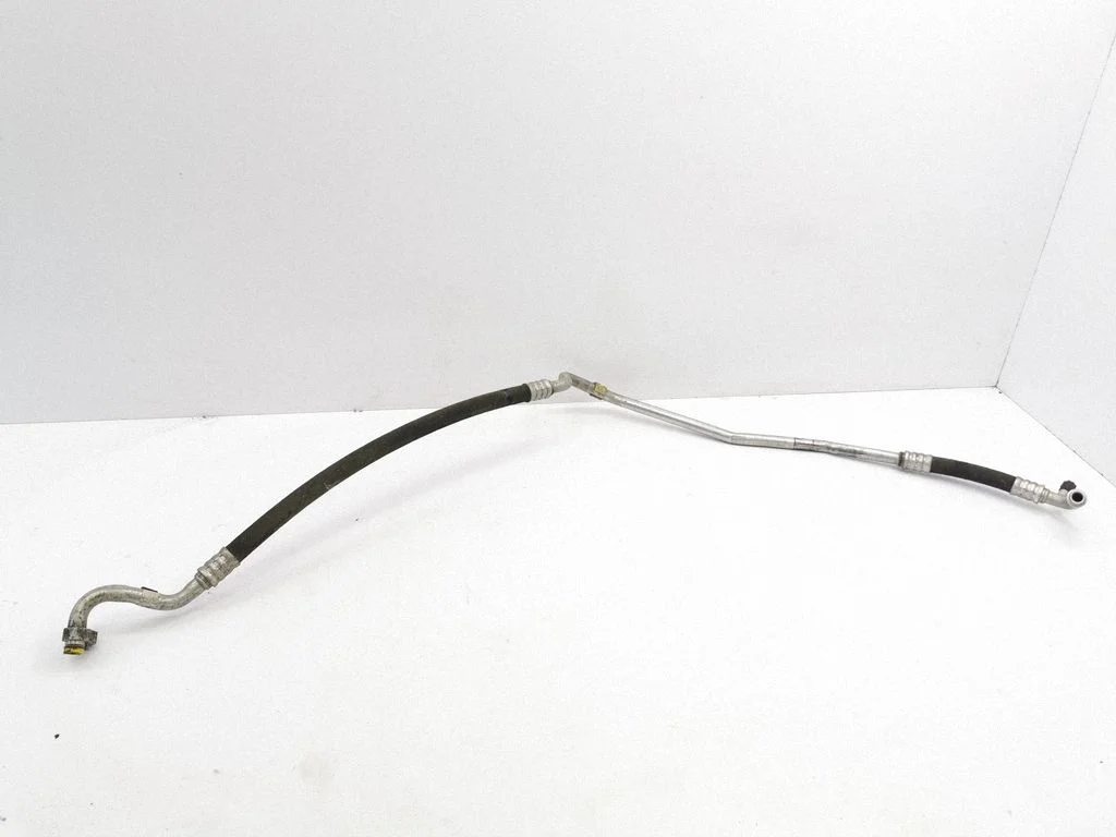 Air conditioning (A/C) pipe/hose 1698301815